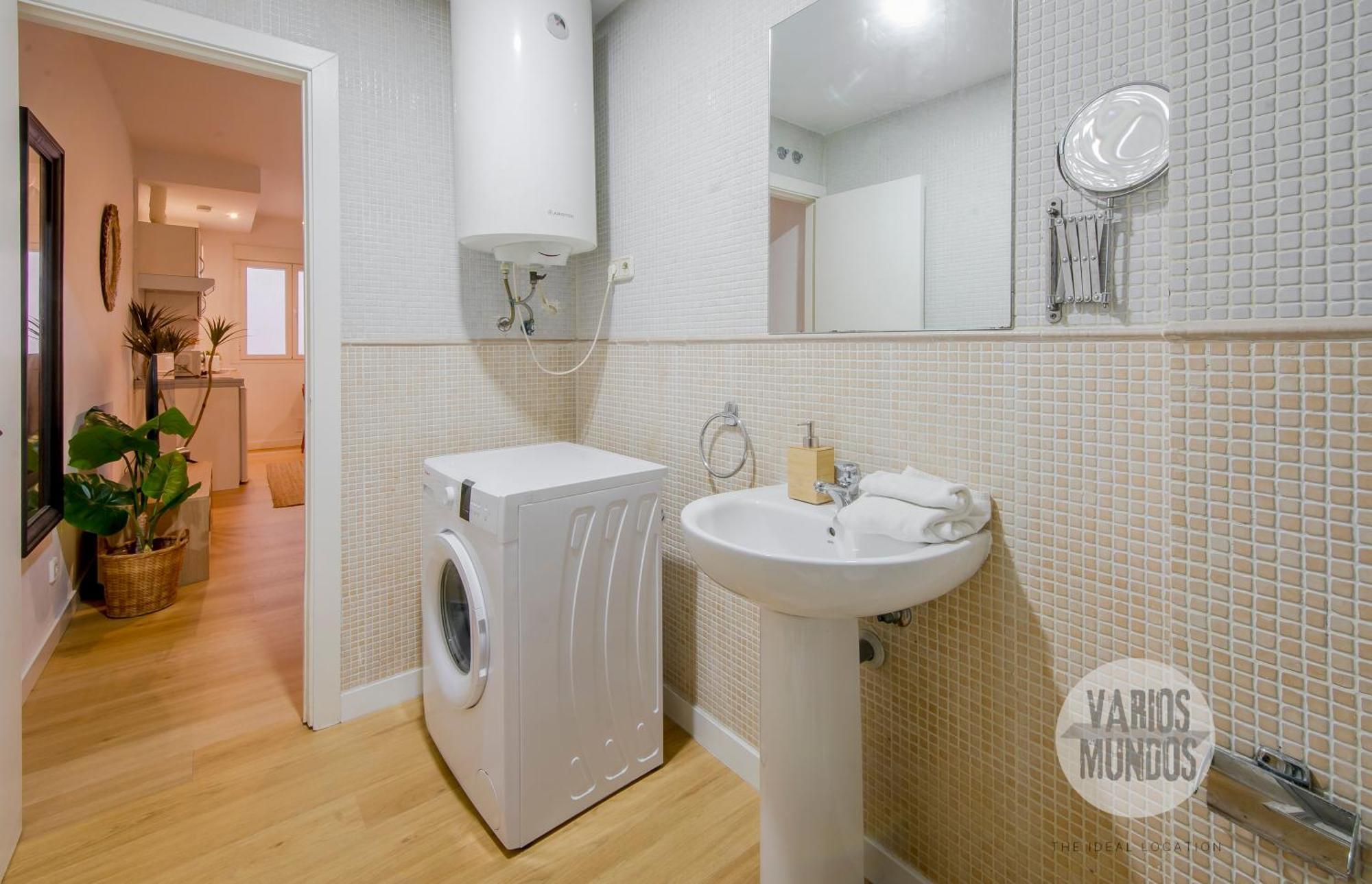 Escapada Para 3 En Sol, Conoce Concepcion Jeronima Madrid Bagian luar foto